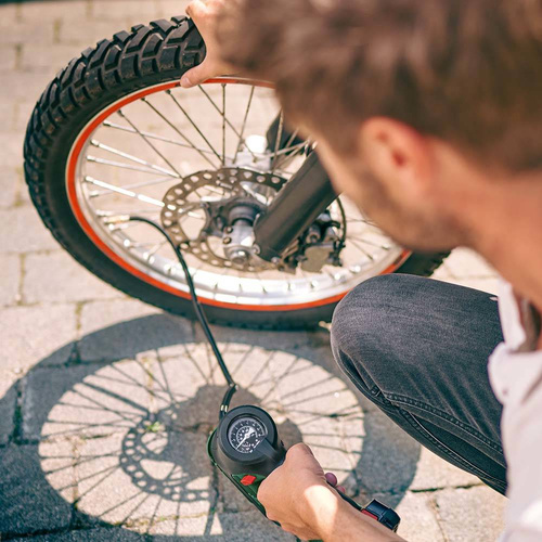 Pompka akumulatorowa Bosch UniversalPump 18V