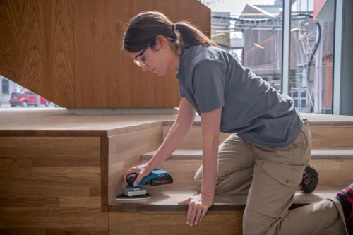 Szlifierka oscylacyjna Bosch GSS 18V-13