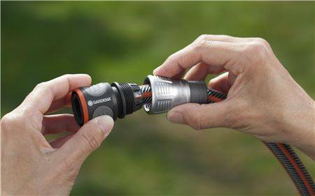 Szybkozłącze Premium 13 mm (1/2") – 15 mm (5/8")  OGS GARDENA 18255-20 