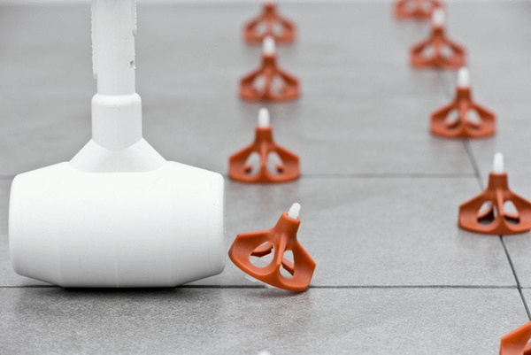 Śruby do systemu Raimondi 180VB015FC0250