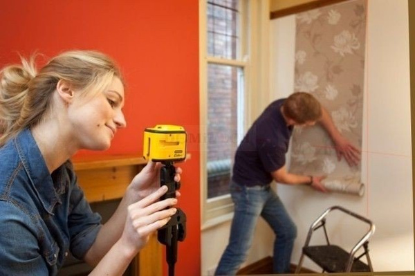 Stanley Cubix STHT1-77340 laser krzyżowy