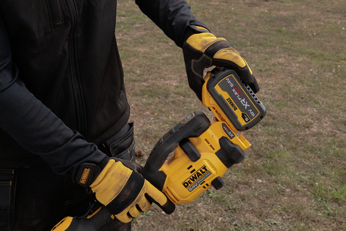 Wielofunkcyjne narzędzie ogrodowe DeWALT DCMAS5713X1