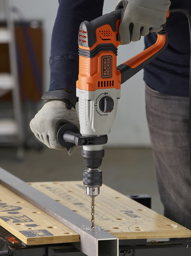 Młotowiertarka SDS+ 800W BEHS02K-QS Black&Decker + walizka