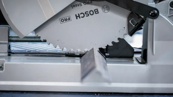 Tarcza pilarska Bosch PRO Steel 254×2,2×25,4 mm, T52 2608844867