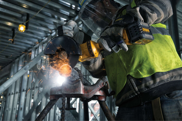 Szlifierka kątowa Dewalt DCG414T2