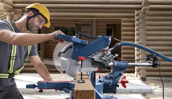 Ukośnica Bosch GCM 340-305 D Professional (0601B60000)