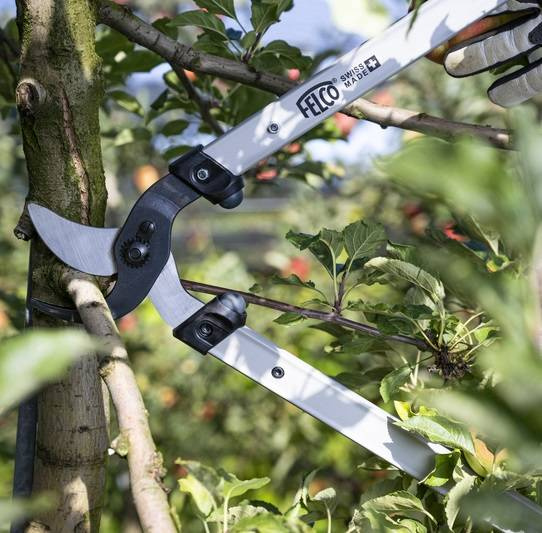 Sekator FELCO 221-90 90 cm