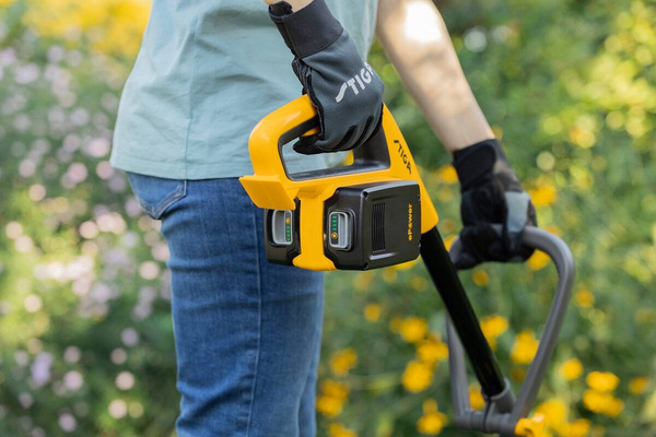 Podkaszarka akumulatorowa Stiga GT 300e