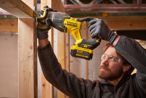 Pilarka szablasta Stanley Fatmax SFMCS311M1T