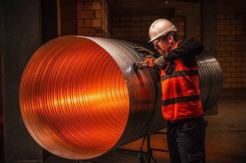 Piła szablasta AEG BUS18SBL-0