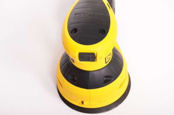 Szlifierka mimośrodowa DeWalt D26453