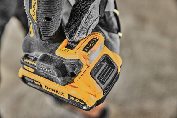 Wiertarko-wkrętarka Dewalt DCD800D2T