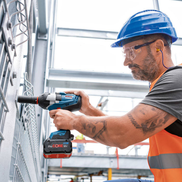 Klucz udarowy Bosch GDS 18V-1000