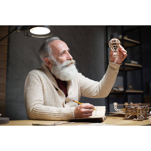 Zegar ścienny z wahadłem Aero Clock UGEARS 70154