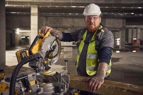 Ukośnica Dewalt DCS782N