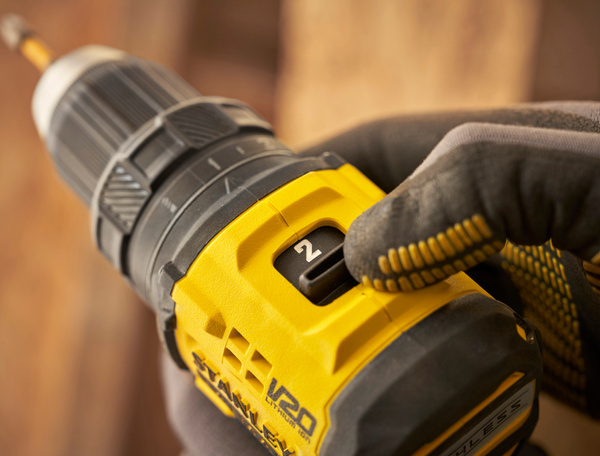 Wiertarko-wkrętarka Stanley Fatmax SFMCD714B-XJ