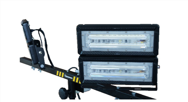 Maszt oświetleniowy LM2x100F PARTNERSITE