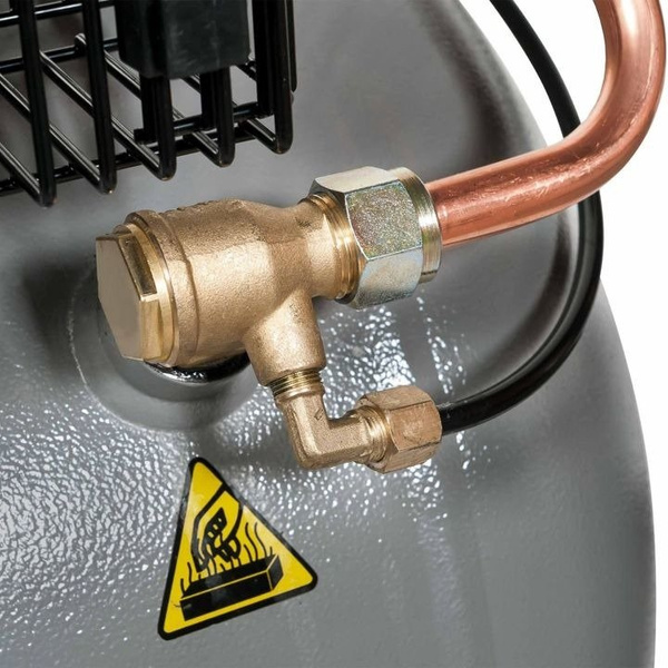 Kompresor dwutłokowy olejowy Airpress HL 425-100 Pro 10 bar 3 KM/2.2 kW 317 l/min 100 l