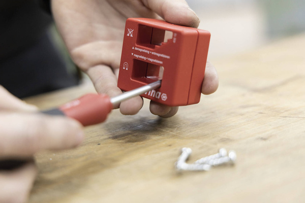 Magnetyzer/ Demagnetyzator Wiha 02568