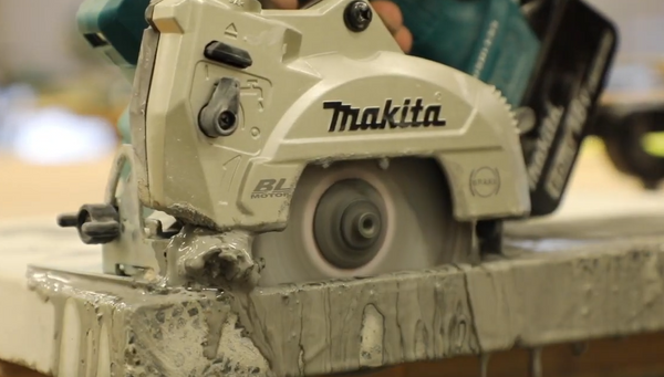 Akumulatorowa przecinarka 125 mm do glazury DCC501ZX1 Makita