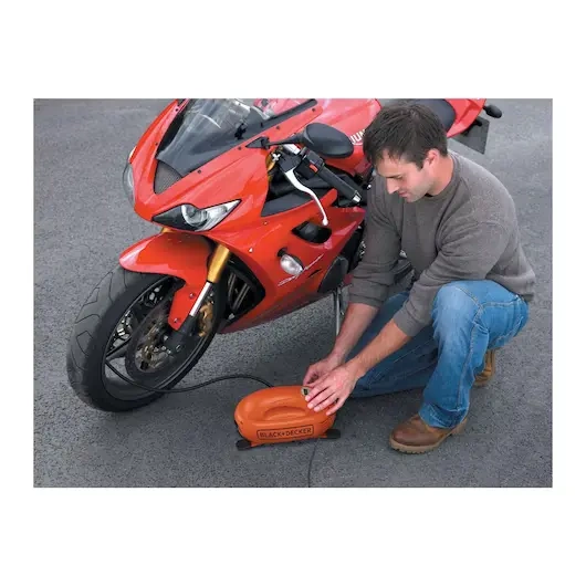 Kompresor samochodowy 12V/18V/230V Black Decker ASI200-XJ