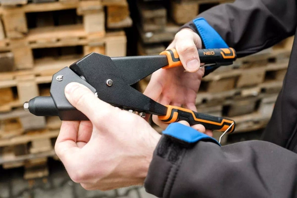 Nitownica ręczna do nitów stalowych i aluminiowych 2.4/3.2/4.0/4.8 mm NEO Tools 18-102-1