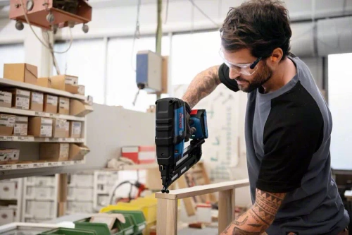 Gwoździarka Bosch GNH 18V-64 M (0601481000)