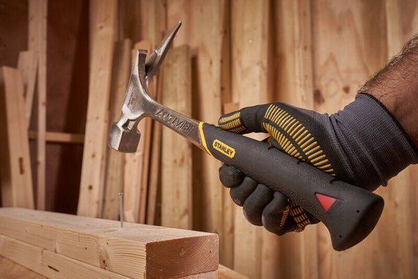 Młotek ciesielski Stanley Fatmax 1-51-937