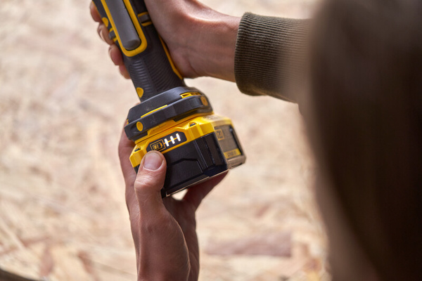 Narzędzie wielofunkcyjne Stanley Fatmax SFMCE510B-XJ