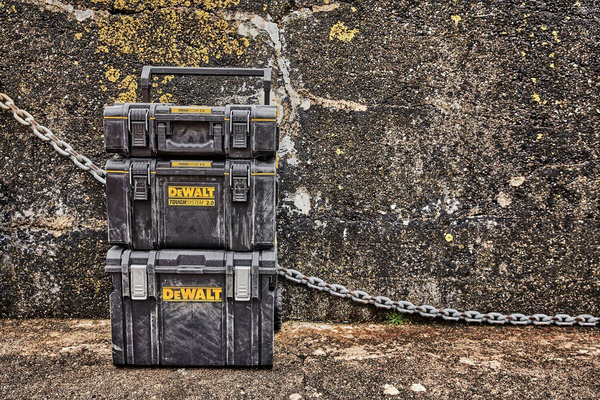 Skrzynia Dewalt DS166 ThoughSystem 2.0 (DWST83293-1)