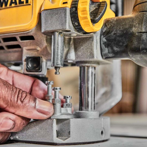 Frezarka górnowrzecionowa DeWALT DWE625-QS