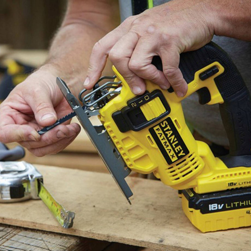 Wyrzynarka Stanley Fatmax FMC650M2