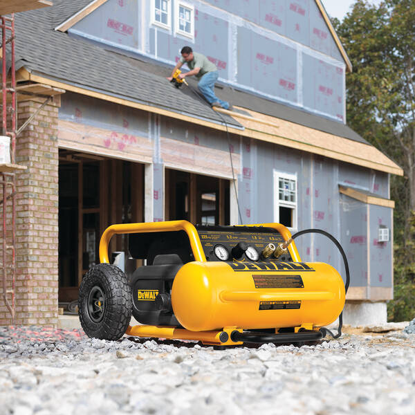 Kompresor DeWALT DPC17PS-QS