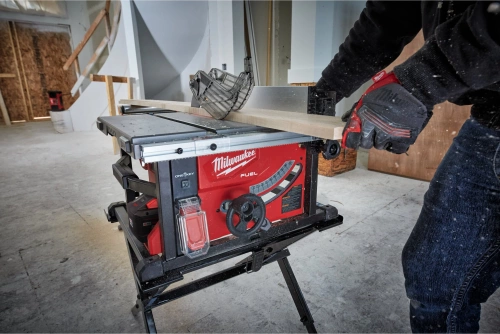 Pilarka stołowa Milwaukee M18 FTS210-0