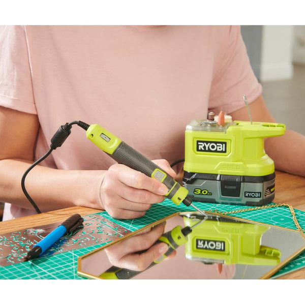 Multiszliferka Ryobi RRT18-0