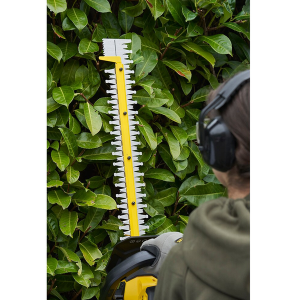 Nożyce do żywopłotu Stanley SFMCHT855M1