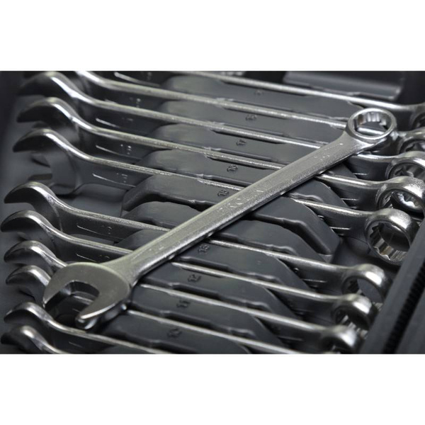 Zestaw kluczy nasadowych Proline 58217