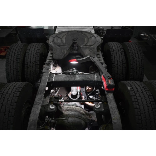 Lampa warsztatowa 2500 lm Milwaukee M18 ABL-0