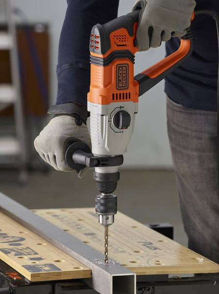 Młotowiertarka SDS+ 800W BEHS02K-QS Black&Decker + walizka