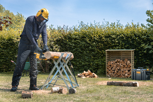 Pilarka łańcuchowa Dewalt DCMCS565P1