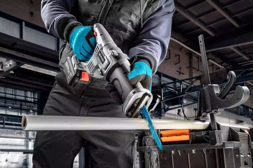 Pilarka szablasta Graphite 58G017