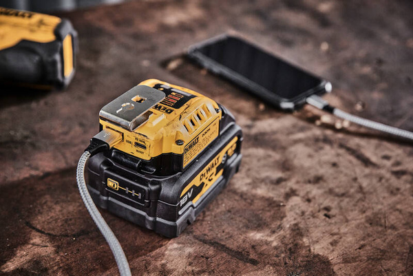 Adapter DeWALT DCB094K