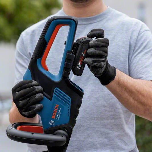 Nożyce do żywopłotu akumulatorowe Bosch GHE 18V-60 (06008C9000)