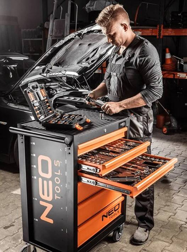 Zestaw 12 szt. śrubokrętów precyzyjnych NEO Tools 84-247