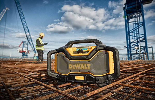 Radio DeWalt DCR027 