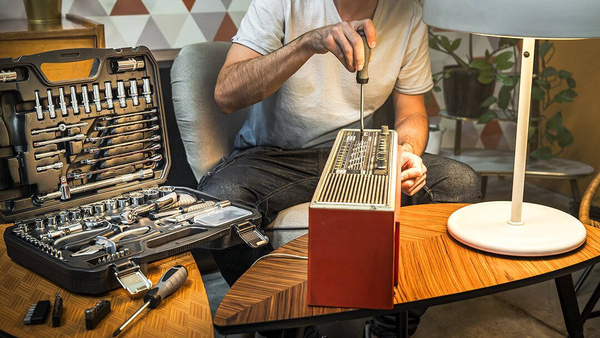 Zestaw narzędzi ręcznych NEO Tools 10-100