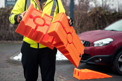 Zestaw 2 szt.najazdów samochodowych NEO Tools 10-478