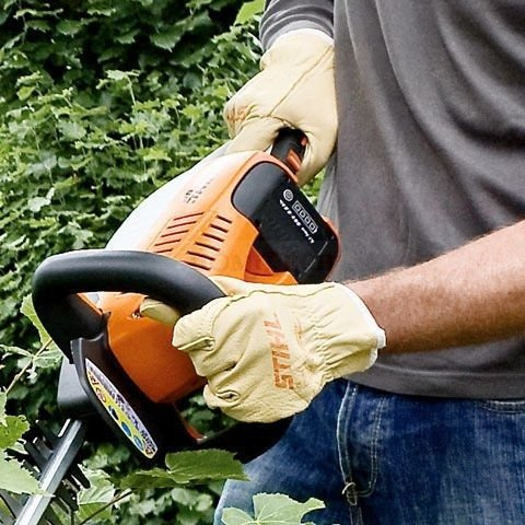 Nożyce do żywopłotu Stihl HSA 56 z zestawem zasilającym (45210113518)