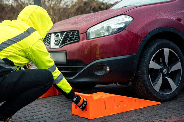 Zestaw 2 szt.najazdów samochodowych NEO Tools 10-478