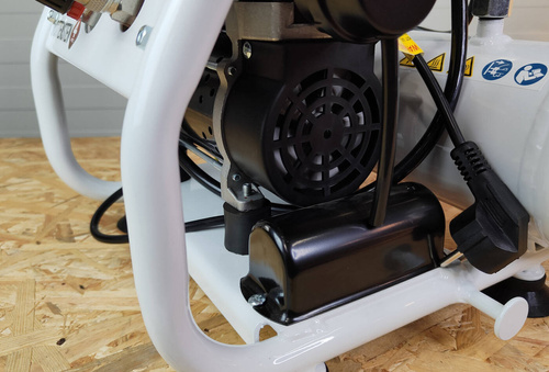 Kompresor bezolejowy 4PRO AIR4S